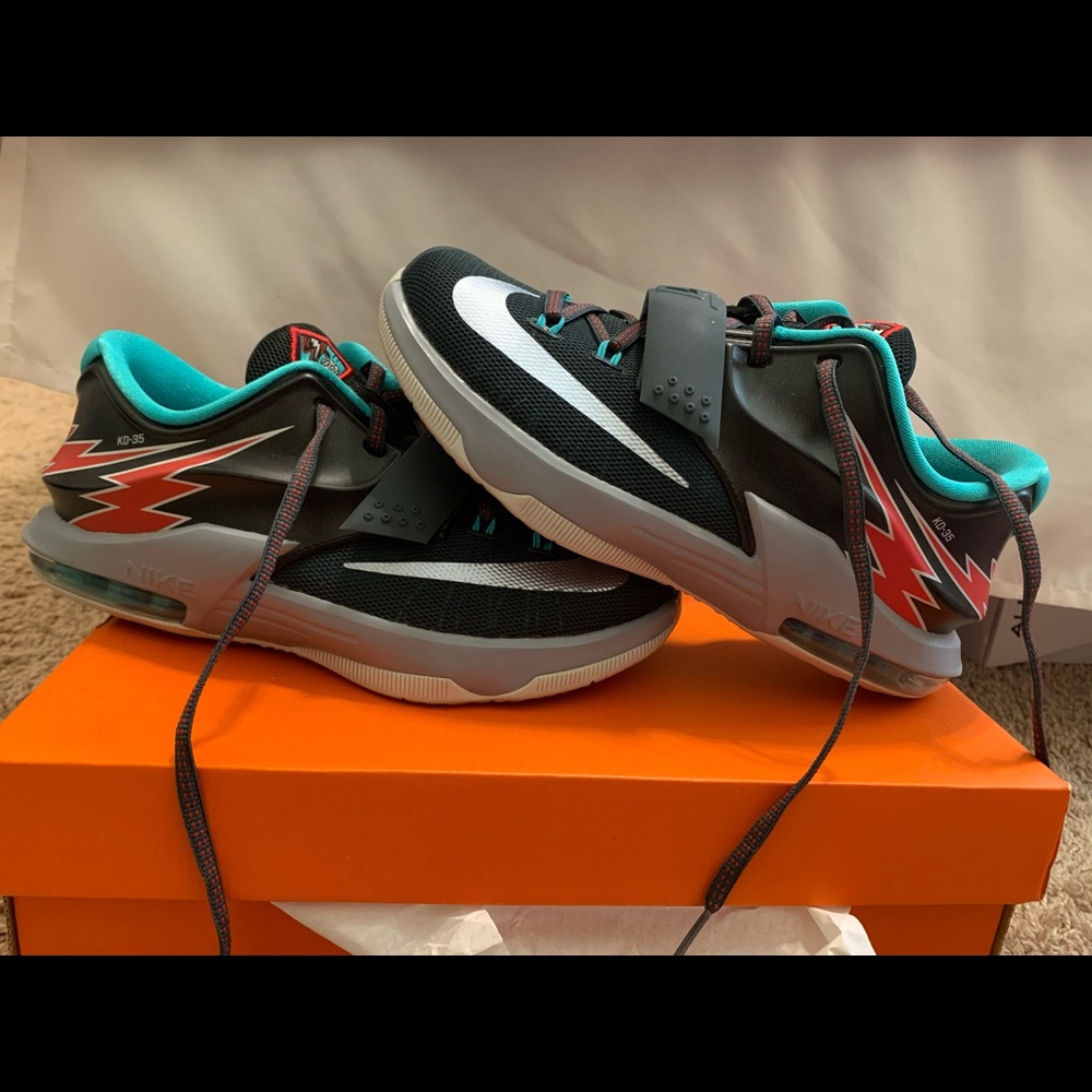 KD VII